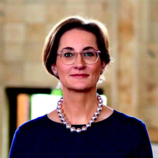 Foto der Autorin Karoline M. Preisler, Ariella Verlag